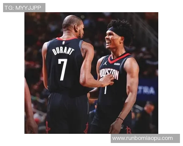 火箭对阵鹈鹕精彩赛事在线直播全程回放与分析