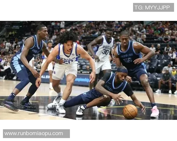 76人对阵灰熊的历史战绩分析与近期表现对比