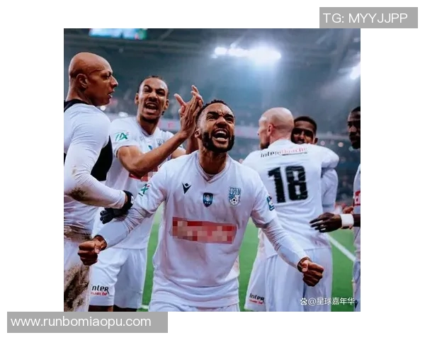 卡昂与索肖激战在即谁能在法乙赛场上笑到最后