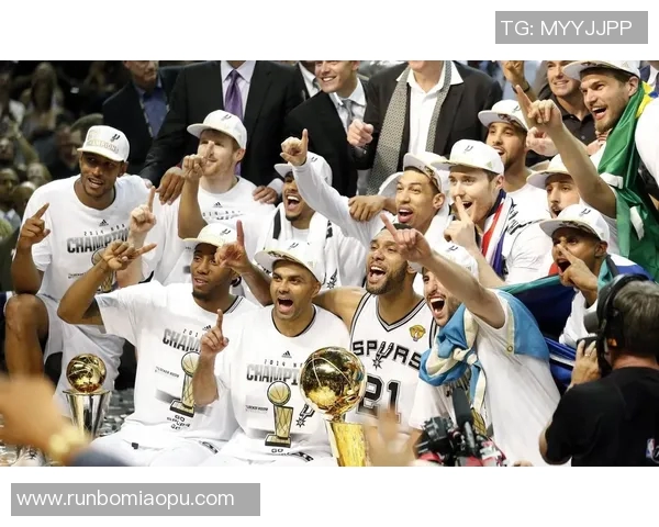 杰伦威廉姆斯的崛起与未来展望：NBA新星的成长之路